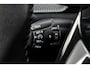 Peugeot e-2008 EV Allure 50 kWh | SOH 97% | Camera | Half leder | Navigatie | Apple Carplay