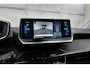 Peugeot e-2008 EV Allure 50 kWh | SOH 97% | Camera | Half leder | Navigatie | Apple Carplay