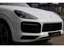 Porsche Cayenne 3.0 | SportDesign | Pano | Luchtvering | Adaptief cruise control | Stoelkoeling | 22" | 340PK