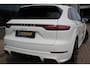 Porsche Cayenne 3.0 | SportDesign | Pano | Luchtvering | Adaptief cruise control | Stoelkoeling | 22" | 340PK
