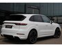 Porsche Cayenne 3.0 | SportDesign | Pano | Luchtvering | Adaptief cruise control | Stoelkoeling | 22" | 340PK