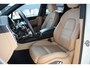 Porsche Cayenne 3.0 | SportDesign | Pano | Luchtvering | Adaptief cruise control | Stoelkoeling | 22" | 340PK