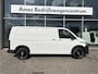 Volkswagen Transporter 2.0 TDI L2H1 150pk | 3 Zits | Achterklep | PDC | Laadruimte bekleding Cruise control |  Bijrijdersbank