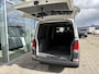 Volkswagen Transporter 2.0 TDI L2H1 150pk | 3 Zits | Achterklep | PDC | Laadruimte bekleding Cruise control |  Bijrijdersbank
