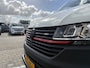 Volkswagen Transporter 2.0 TDI L2H1 150pk | 3 Zits | Achterklep | PDC | Laadruimte bekleding Cruise control |  Bijrijdersbank