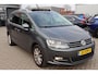 Volkswagen Sharan 2.0 TDI Highline 7p. Schuif- kanteldak, Panoramadak, Navigatie, Cruise control, Stoelverwarming, 7 Persoons, Auto moet nog gereinigd worden