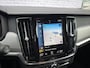 Volvo V90 2.0 T4 Inscription | Stoelventilatie | Stoelmassage | Nappaleder | Trekhaak | Head-up Display | Panoramadak | Harman Kardon Audio | Koplampen Adaptief | Keyless Entry | Navigatie | Parkeerverwarming