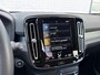 Volvo XC40 Plug-in Hybrid T5 R-Design | Panoramadak | Elektrisch Verstelbare Voorstoelen | Harman Kardon Audio | 360 Graden Camera | Stoelverwarming | Trekhaak | Lederen Bekleding