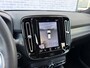 Volvo XC40 Plug-in Hybrid T5 R-Design | Panoramadak | Elektrisch Verstelbare Voorstoelen | Harman Kardon Audio | 360 Graden Camera | Stoelverwarming | Trekhaak | Lederen Bekleding