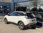 Peugeot 3008 1.6 HYbrid 225 GT | Meest Complete Uitvoering | Afneembare trekhaak 1250 KG | Schuif Kantel Panoramadak | Focal l Alcantara / Massage Stoelen | Full LED | Keyless Pakket | Night Vision | 360 Graden Camera | 19 Inch Velgen | Navigatie | Adaptieve Cruise Control |