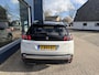Peugeot 3008 1.6 HYbrid 225 GT | Meest Complete Uitvoering | Afneembare trekhaak 1250 KG | Schuif Kantel Panoramadak | Focal l Alcantara / Massage Stoelen | Full LED | Keyless Pakket | Night Vision | 360 Graden Camera | 19 Inch Velgen | Navigatie | Adaptieve Cruise Control |