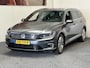 Volkswagen Passat VARIANT 1.4 TSI GTE HIGHLINE AUTOMAAT PANORAMADAK NAVIGATIE ADAPTIVE CRUISE CONTROL CLIMATE CONTROL BLUETOOTH TELEFOON KEYLESS GO 360 CAMERA 17"LICHTMETALEN VELGEN TREKHAAK WEGKLAPBAAR Brgl