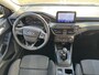 Ford Focus 1.5 EcoBoost Active Business / Stoel, Stuur en Voorruitverwarming / Applecarplay/AndroidAuto / Trekhaak / Winterset op velg /