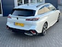 Peugeot 308 SW 1.6 HYbrid 180 GT Pack Business 360 Camera | ADAP CRUISE | ALCANTARA | | Elektrische ramen achter | Rondomzicht camera | Sportstoelen