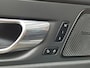 Volvo XC60 2.0 Recharge T8 AWD Inscription | Panodak | Navigatie | Climate Control | Cruise Control | Licht metalen velgen
