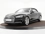 Audi A5 Cabriolet 40 TFSI 190pk S-tronic Design Pro Line Plus · Camera · Navigatie · Alarm Klasse 3 · P-Sensoren · Limiter · Stoelverwarming · Climatronic · Trekhaak · 19'' Inch ·
