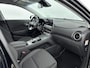 Hyundai Kona Electric EV FASHION 64 kWh | DODEHOEK DETECTIE | PDC | 3 FASEN | WARMTEPOMP | CAMERA | CLIMA | CRUISE ADAPT. | NAVI | STOELVERWARMING | STUURVERWARMING | PRIVACY GLASS |