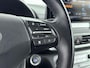Hyundai Kona Electric EV FASHION 64 kWh | DODEHOEK DETECTIE | PDC | 3 FASEN | WARMTEPOMP | CAMERA | CLIMA | CRUISE ADAPT. | NAVI | STOELVERWARMING | STUURVERWARMING | PRIVACY GLASS |
