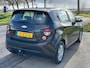 Chevrolet Aveo 1.2 LT 5-Drs Airco Audio-CD/MP3 Electric pakket LMV 15" Cruisecontrol ESP ABS Trekhaak Dealeronderhoud Nieuwe Apk!