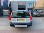 Volvo XC70 2.4 D5 Momentum 3e Eigenaar! Airco Navi NAP APK