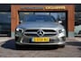 Mercedes-Benz A-klasse 250 e Premium Plus Panoramadak Widescreen Adaptieve Cruise Leer Stoelverw. Ambient