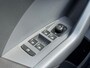 Volkswagen T-Cross 1.0 TSI Life - all season - stoelverwarming - navi