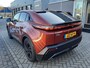 Toyota C-HR / C-HR+ FIRST EDITION 77KWH WLTP-607KM STOEL/STUURVERW WARMTEPOMP BLIND SPOT KEYLESS NAVI APPLE/ANDROID PARK-SENSOREN CLIMA CAMERA AD-CRUISE EL-ACHTERKLEP LMV