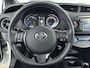 Toyota Yaris 1.5 HYBRID PREMIUM | NAVI | CAMERA | CLIMA | CRUISE | LEDER | 16'' LM VELGEN | PANORAMADAK | AUTOMAAT | HYBRID |