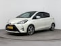 Toyota Yaris 1.5 HYBRID PREMIUM | NAVI | CAMERA | CLIMA | CRUISE | LEDER | 16'' LM VELGEN | PANORAMADAK | AUTOMAAT | HYBRID |