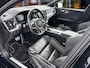 Volvo S60 T4 A/T R-Design | 19" | Stoelverwarming | Parkeercamera | Elektr. verst. best. Stoel | Neerklapbare Achterbank | Carplay | Keyless