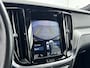 Volvo S60 T4 A/T R-Design | 19" | Stoelverwarming | Parkeercamera | Elektr. verst. best. Stoel | Neerklapbare Achterbank | Carplay | Keyless