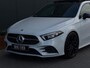Mercedes-Benz A-klasse 250 AMG FULL PANO NAVI DEALER OND CAMERA LEDER LED