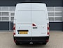 Renault Master L2H2 2.3 dCi 135PK 2x Schuifdeur / Camera / Cruise / Lane assist / Dode hoek / PDC / Trekhaak / LED / Navi / Bluetooth