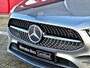 Mercedes-Benz A-klasse 180 Business Solution AMG | Panoramadak | Night pakket | Achteruitrijcamera | Memory pakket | Sfeerverlichting | Stoelverwarming | Multibeam LED | Keyless-GO