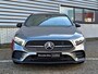 Mercedes-Benz A-klasse 180 Business Solution AMG | Panoramadak | Night pakket | Achteruitrijcamera | Memory pakket | Sfeerverlichting | Stoelverwarming | Multibeam LED | Keyless-GO
