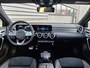 Mercedes-Benz A-klasse 180 Business Solution AMG | Panoramadak | Night pakket | Achteruitrijcamera | Memory pakket | Sfeerverlichting | Stoelverwarming | Multibeam LED | Keyless-GO