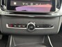 Volvo XC90 2.0 T8 Plug-in hybrid AWD Ultra Dark FACELIFT 455pk Luchtvering / Massage Stoelen / Bowers-Wilkins