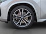BMW X1 xDrive23i 204pk | M-Sport | 360 Camera | Pano | Adap. Cruise Control | Stoelverwarming | Trekhaak | | Achteruitrijcamera | Apple Carplay/Android Auto|telefoonintegratie premium | Elektrisch glazen panorama-dak