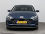 Hyundai i20 1.0 T-GDI PREMIUM SKY | OPEN DAK | NAVI | CAMERA | STOEL- & STUURVERWARMING | CRUISE | CLIMA | DODHOEK DETECTIE | 16'' LM VELGEN | FABREIKSGARANTIE GELDIG T/M 11-2029! |