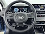 Hyundai i20 1.0 T-GDI PREMIUM SKY | OPEN DAK | NAVI | CAMERA | STOEL- & STUURVERWARMING | CRUISE | CLIMA | DODHOEK DETECTIE | 16'' LM VELGEN | FABREIKSGARANTIE GELDIG T/M 11-2029! |