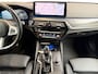 BMW 5-Serie Touring 530e xDrive M-Sport I Shadowline I Leder I 360 Camera