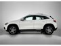 Mercedes-Benz GLA 200 Business Solution Luxury | Panoramadak | Sfeerverlichting | Stoelverwarming | LED | Augmented Reality | Inclusief 24 maanden Mercedes-Benz Certified garantie voor Europa.