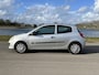Renault Clio 1.2-16V Authentique