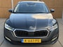 Skoda Octavia Combi 1.0 TSI Business Edition Trekhaak afneembaar | Elektrisch bedienbare achterklep | LED verlichting | Climate & cruise control | Navigatiesysteem | Apple CarPlay/Android Auto | Parkeersensoren voor en achter