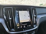 Volvo V60 2.0 B3 Momentum Advantage | Trekhaak | Lederen Bekleding | Stoelverwarming | Achteruitrijcamera | Parkeersensoren | BLIS | Cruise Control Adaptief | Verwarmde Voorruit | Navigatie | Apple Carplay | Android Auto