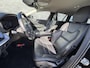 Volvo V60 2.0 B3 Momentum Advantage | Trekhaak | Lederen Bekleding | Stoelverwarming | Achteruitrijcamera | Parkeersensoren | BLIS | Cruise Control Adaptief | Verwarmde Voorruit | Navigatie | Apple Carplay | Android Auto