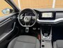 Skoda Octavia Combi 1.0 e-TSI Sport Automaat Trekhaak uitklapbaar | LED verlichting | Sfeerverlichting | Climate & cruise control | Lichtmetalen velgen 18 inch | Sportonderstel | Zwart optiek | Parkeersensoren voor en achter