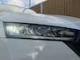 Skoda Octavia Combi 1.0 e-TSI Sport Automaat Trekhaak uitklapbaar | LED verlichting | Sfeerverlichting | Climate & cruise control | Lichtmetalen velgen 18 inch | Sportonderstel | Zwart optiek | Parkeersensoren voor en achter