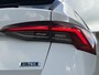 Skoda Octavia Combi 1.0 e-TSI Sport Automaat Trekhaak uitklapbaar | LED verlichting | Sfeerverlichting | Climate & cruise control | Lichtmetalen velgen 18 inch | Sportonderstel | Zwart optiek | Parkeersensoren voor en achter
