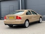 Volvo S60 2.4 Drivers Edition Schuif-Kanteldak Lmv